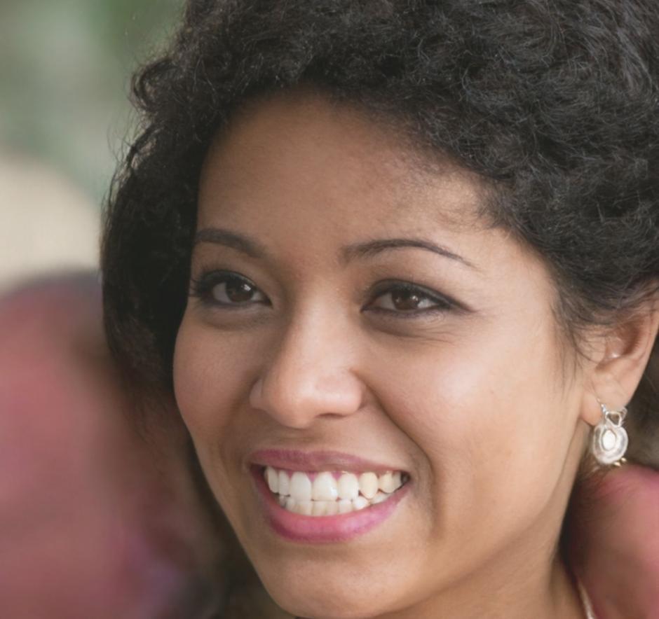 Portrait of Sarah Chen, Lead Investment Instructor